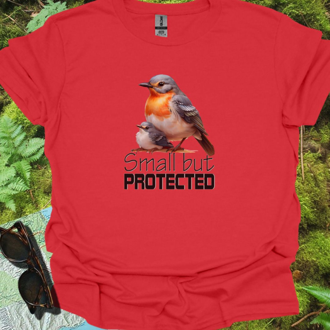 Small but Protected T-shirt trendy