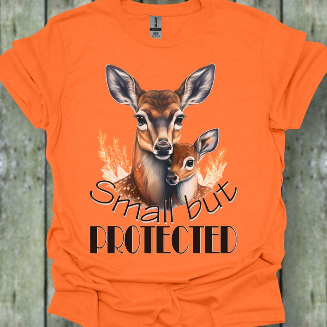 Small but Protected Hert trendy T-shirt