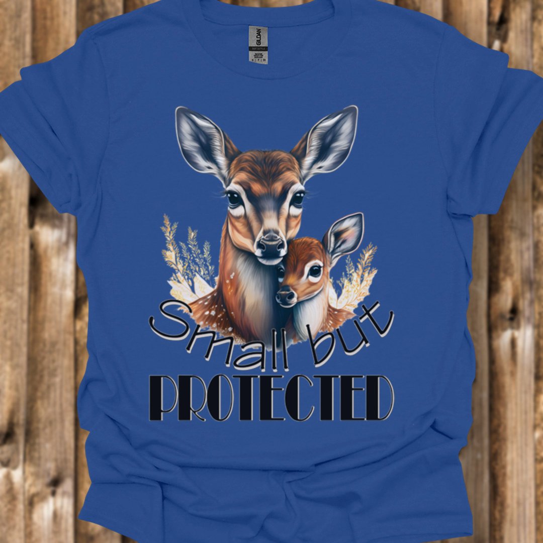 Small but Protected Hert trendy T-shirt