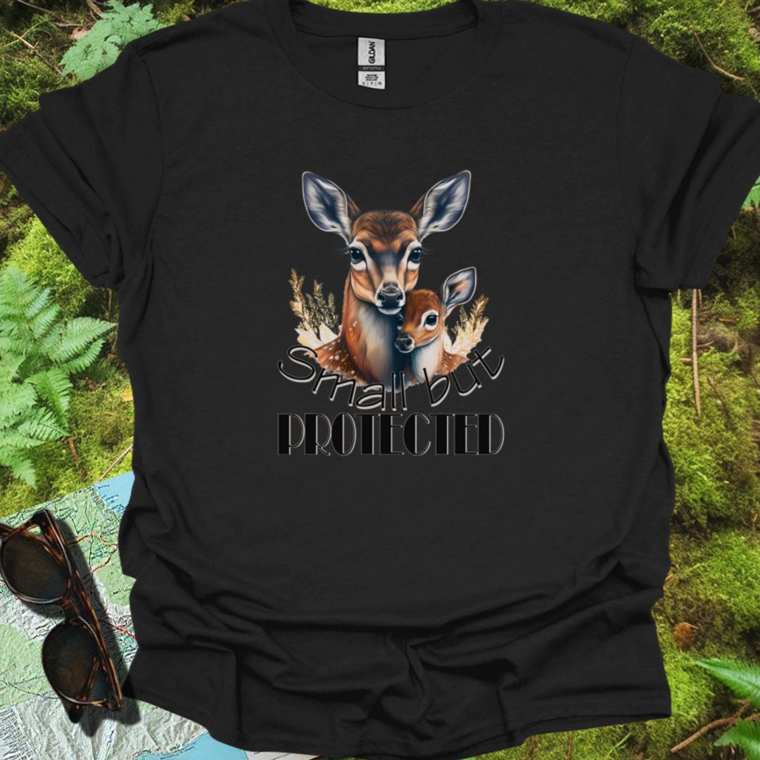 Small but Protected Hert T-shirt tijdloos