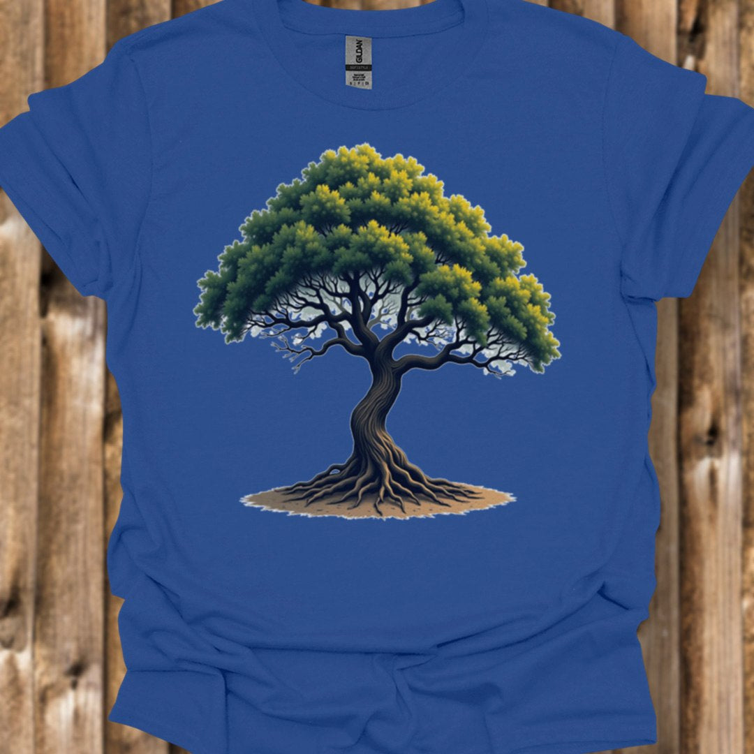 Old tree trendy T-shirt