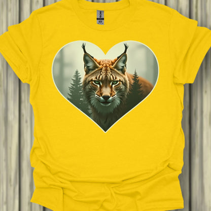 Cunning lynx in heart shape trendy T-shirt