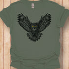 Chouette noire volante T-shirt intemporel