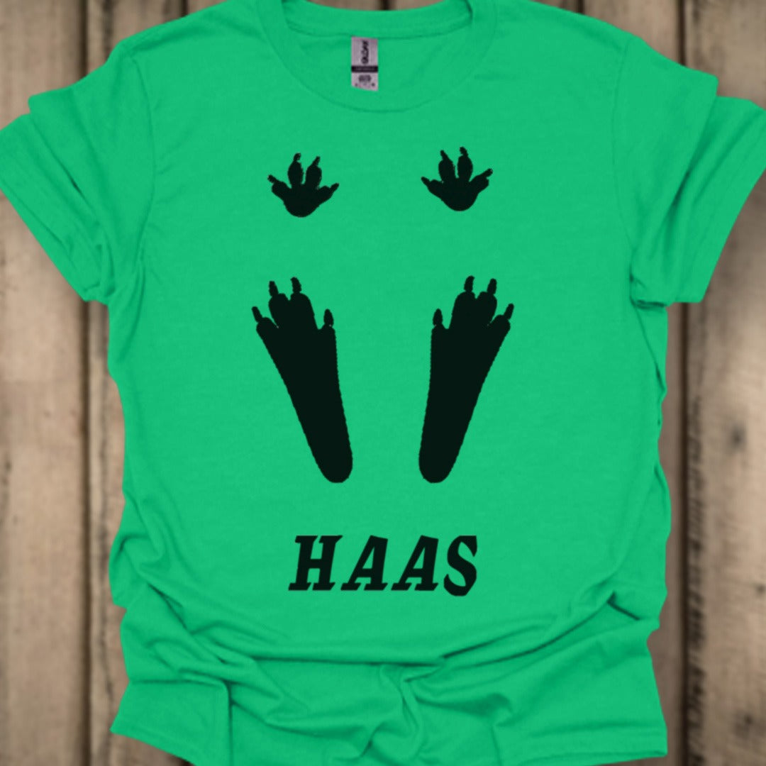 Pootafdrukken haas zwart trendy T-shirt