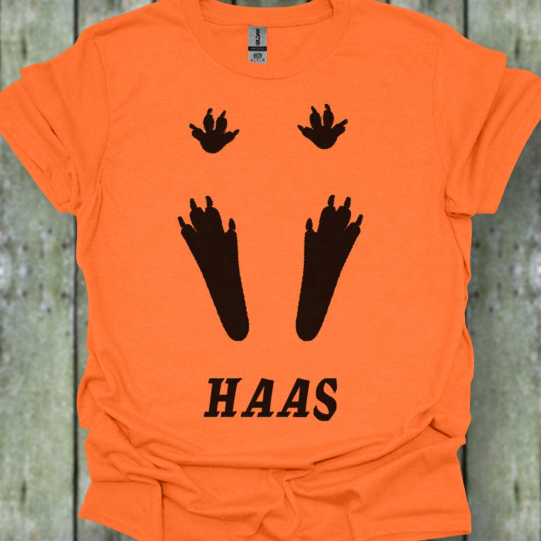 Pootafdrukken haas zwart trendy T-shirt