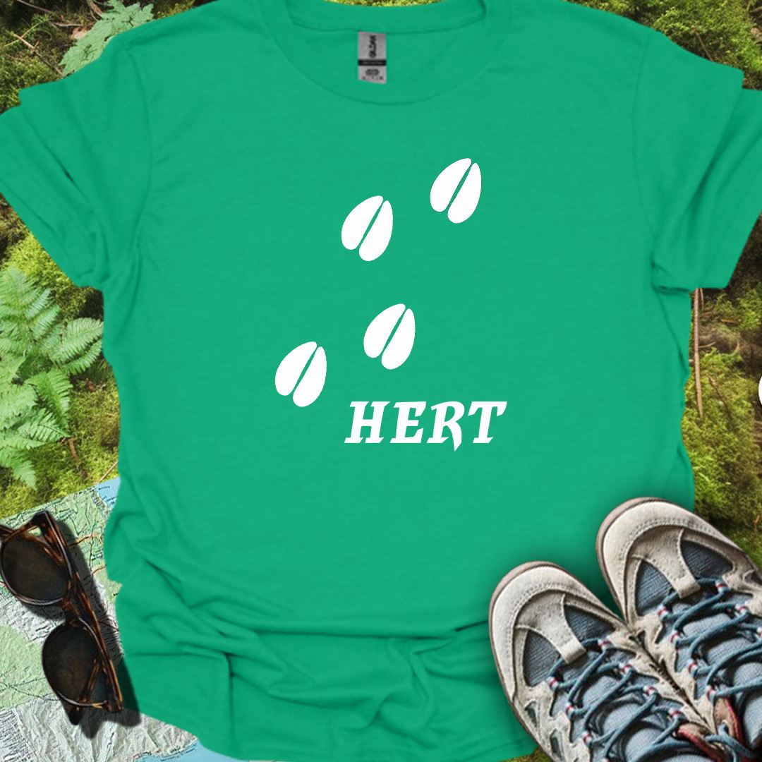 Paw prints deer white trendy T-shirt