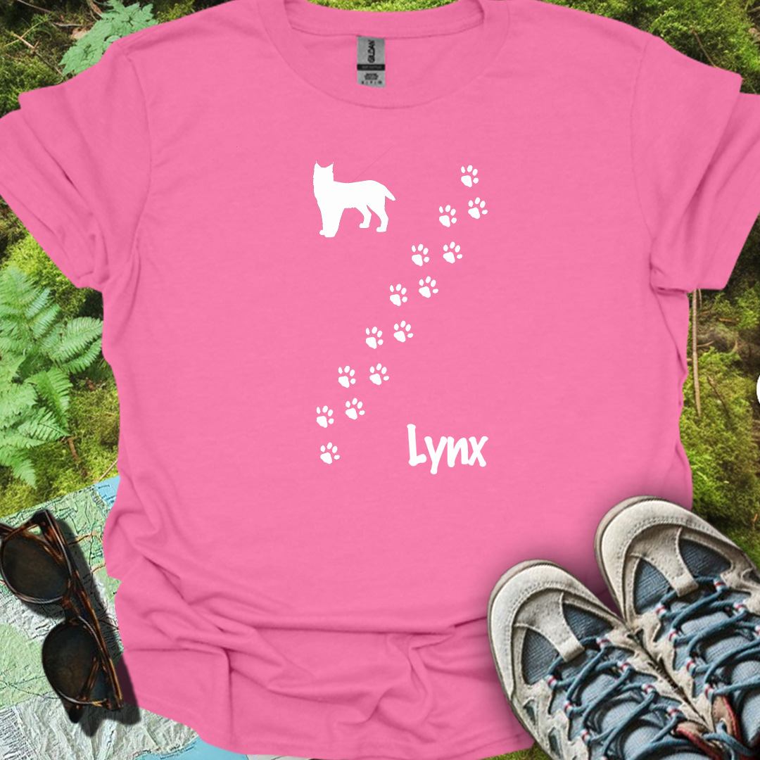 Paw prints lynx diagonal white trendy T-shirt