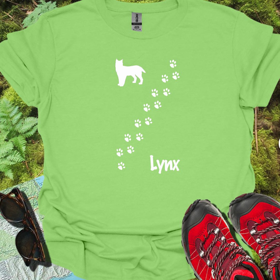 Paw prints lynx diagonal white trendy T-shirt