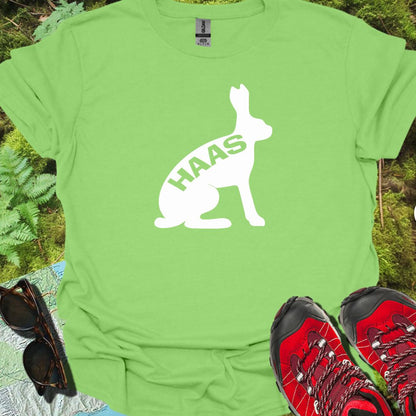 Lièvre silhouette blanche avec texte T-shirt tendance 