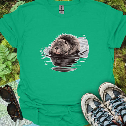 Bathing beaver trendy T-shirt