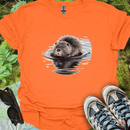 Bathing beaver trendy T-shirt