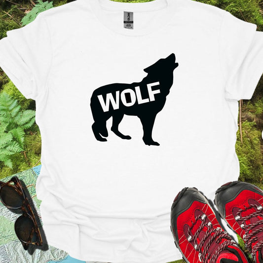 Loup debout silhouette noire avec texte T-shirt intemporel