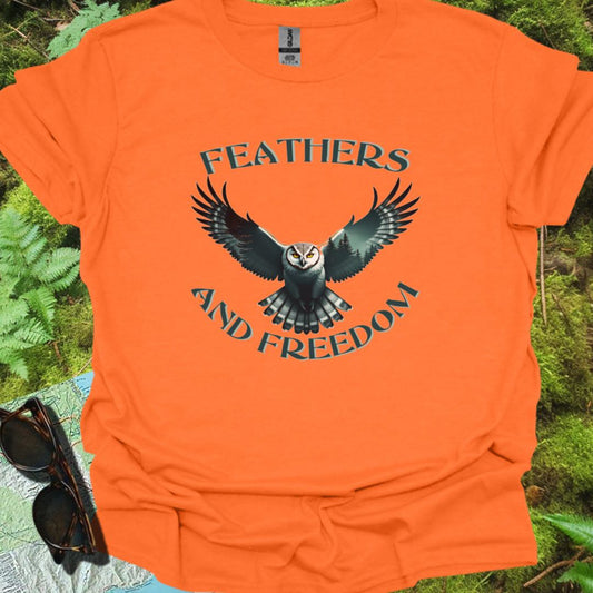 Feathers & Freedom T-shirt trendy
