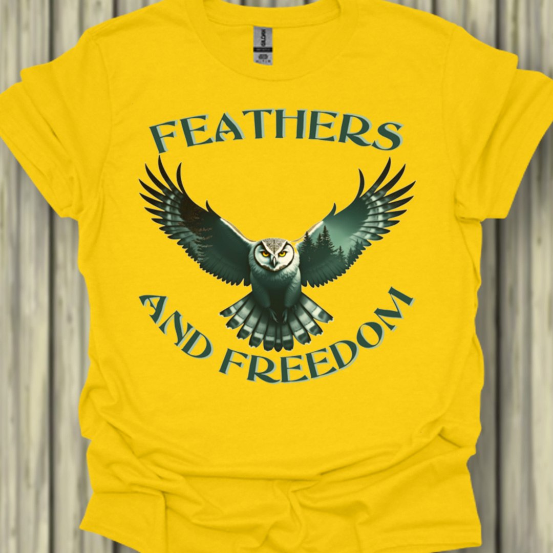 Feathers & Freedom trendy T-shirt 
