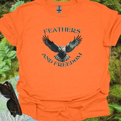 Feathers & Freedom T-shirt trendy