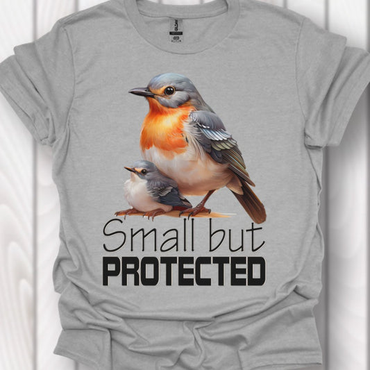 Small but Protected T-shirt tijdloos